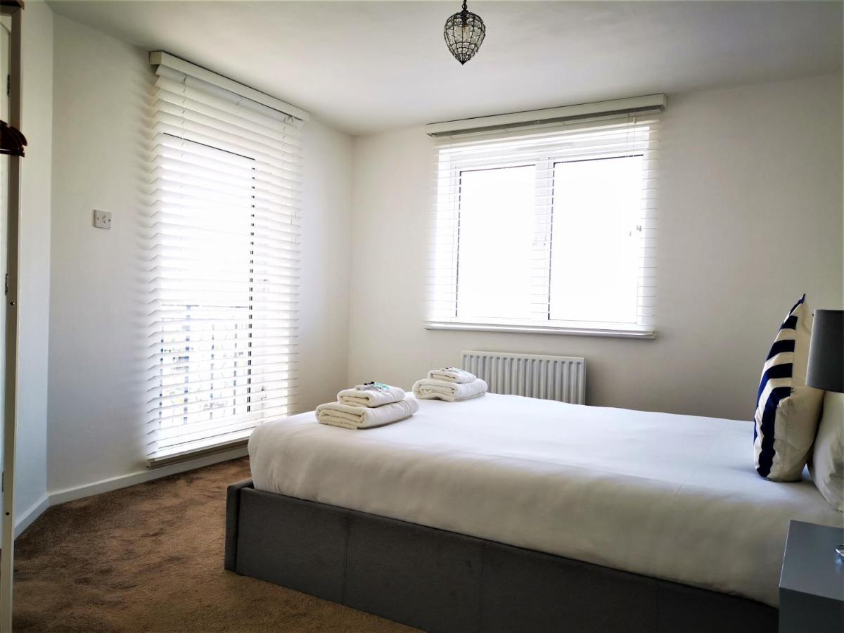 ブライトンMarina Living With Parking, Balcony, Quiet And Secureアパートメント エクステリア 写真